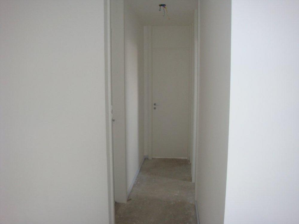 Apartamento - São Paulo, SP no bairro Rio Pequeno — foto 2